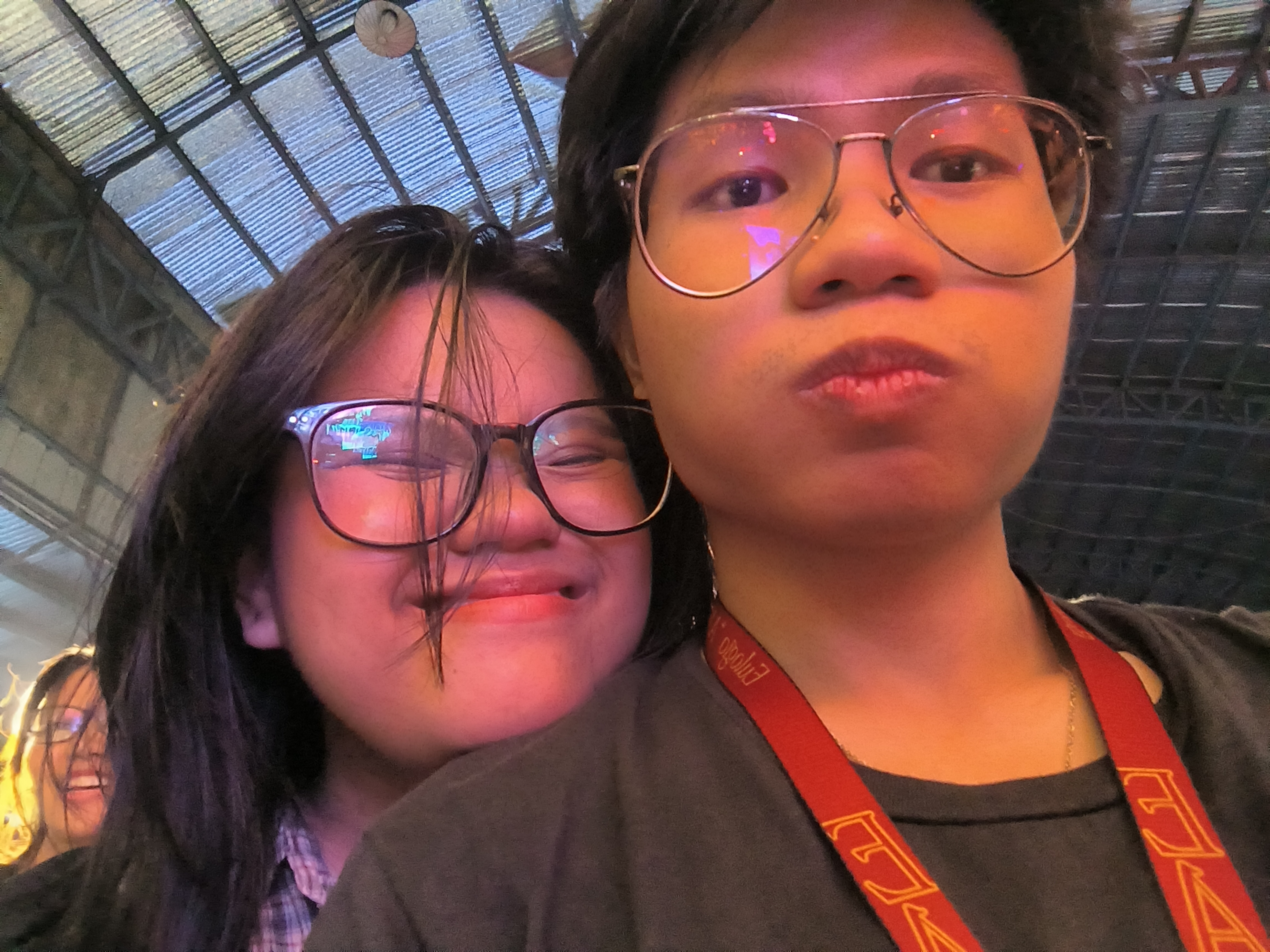 A beautiful photo of the couple